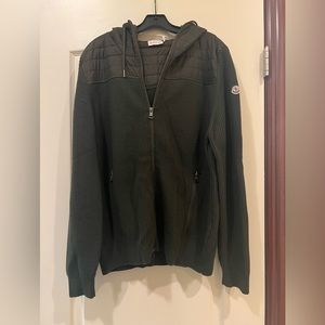 Men’s Moncler zip up XXL